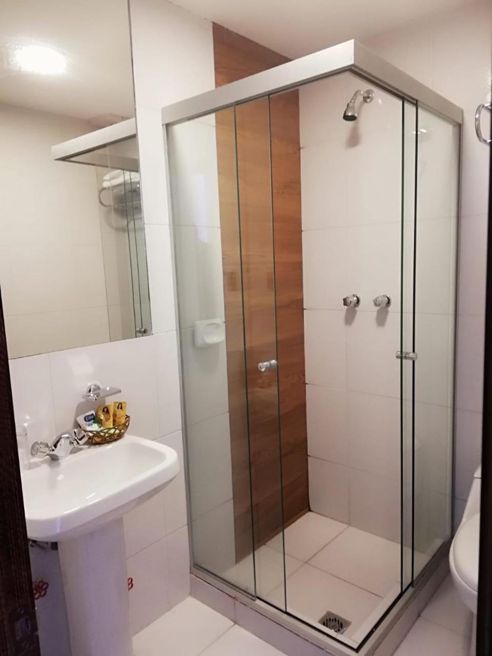 Hotel Madrid La Paz Ngoại thất bức ảnh